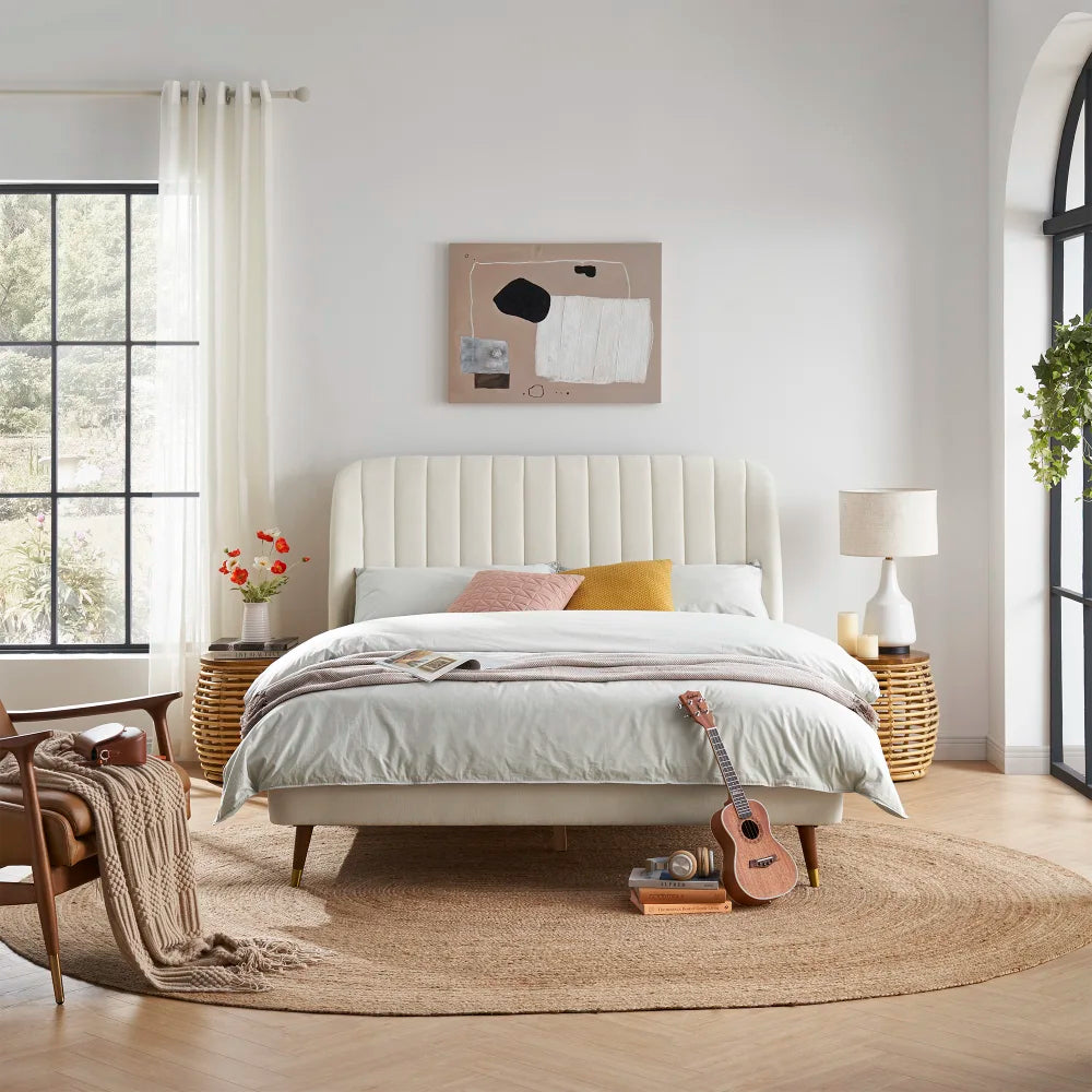 Emilia Tufted Upholstered Bed